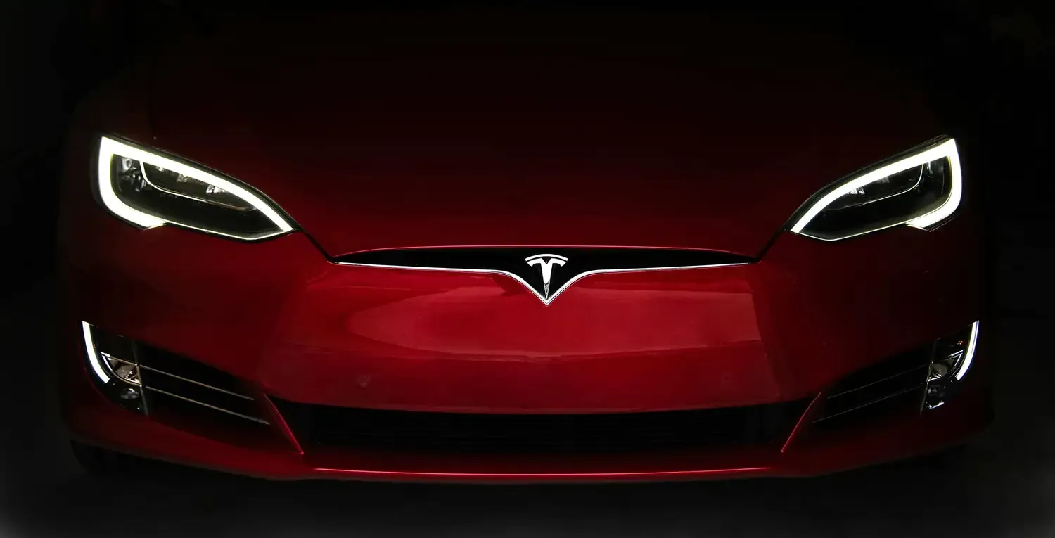 Baanbrekende technologie Tesla is onderweg