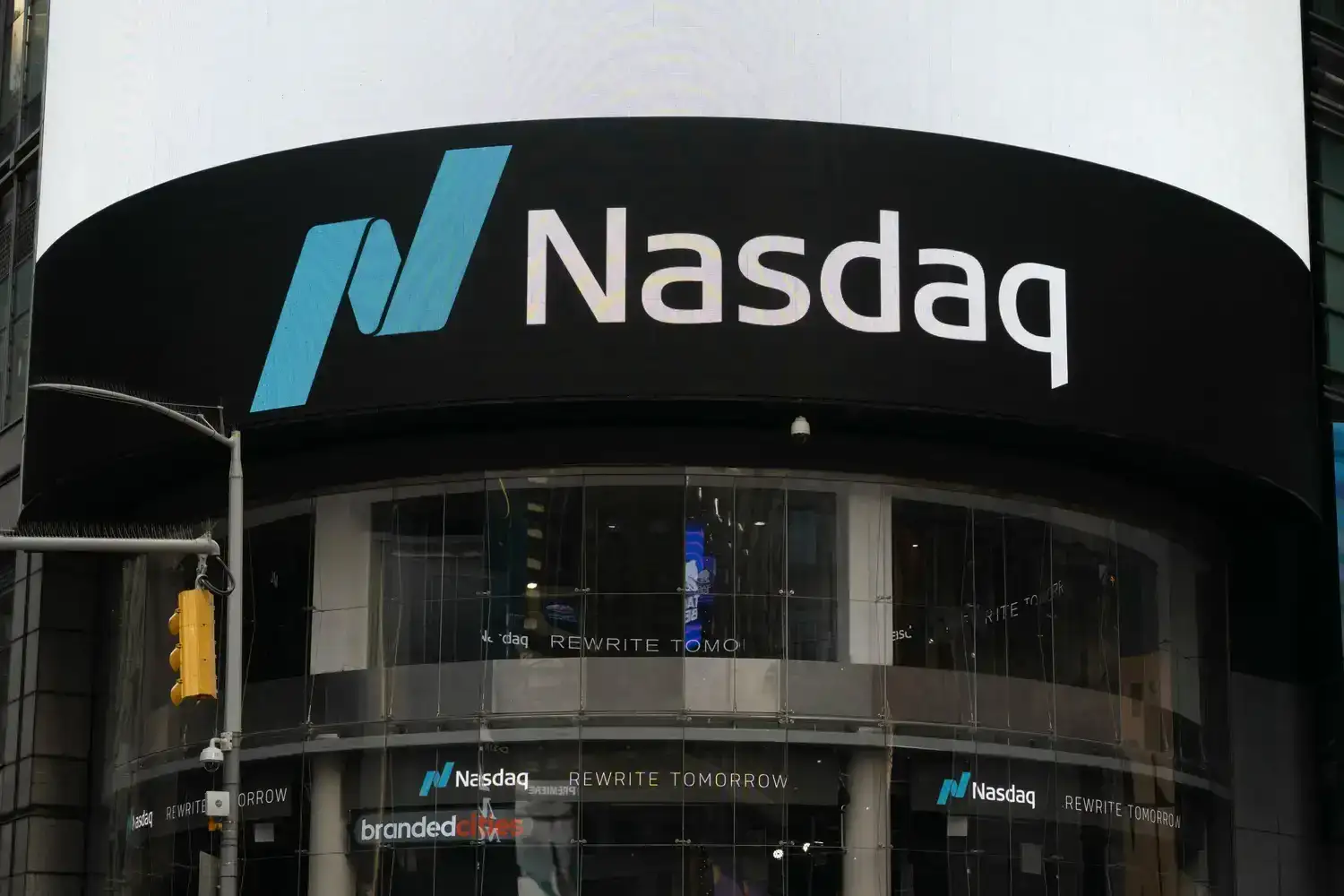 Waarom wij vóór Nvidia Q2's Invesco Nasdaq 100 ETF bijkopen